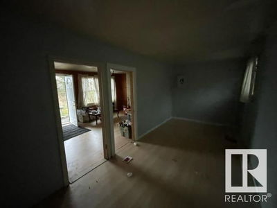 Image #1 of Commercial for Sale at 337 Smith Cr, Parkland, Alberta