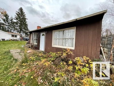Image #1 of Commercial for Sale at 337 Smith Cr, Parkland, Alberta