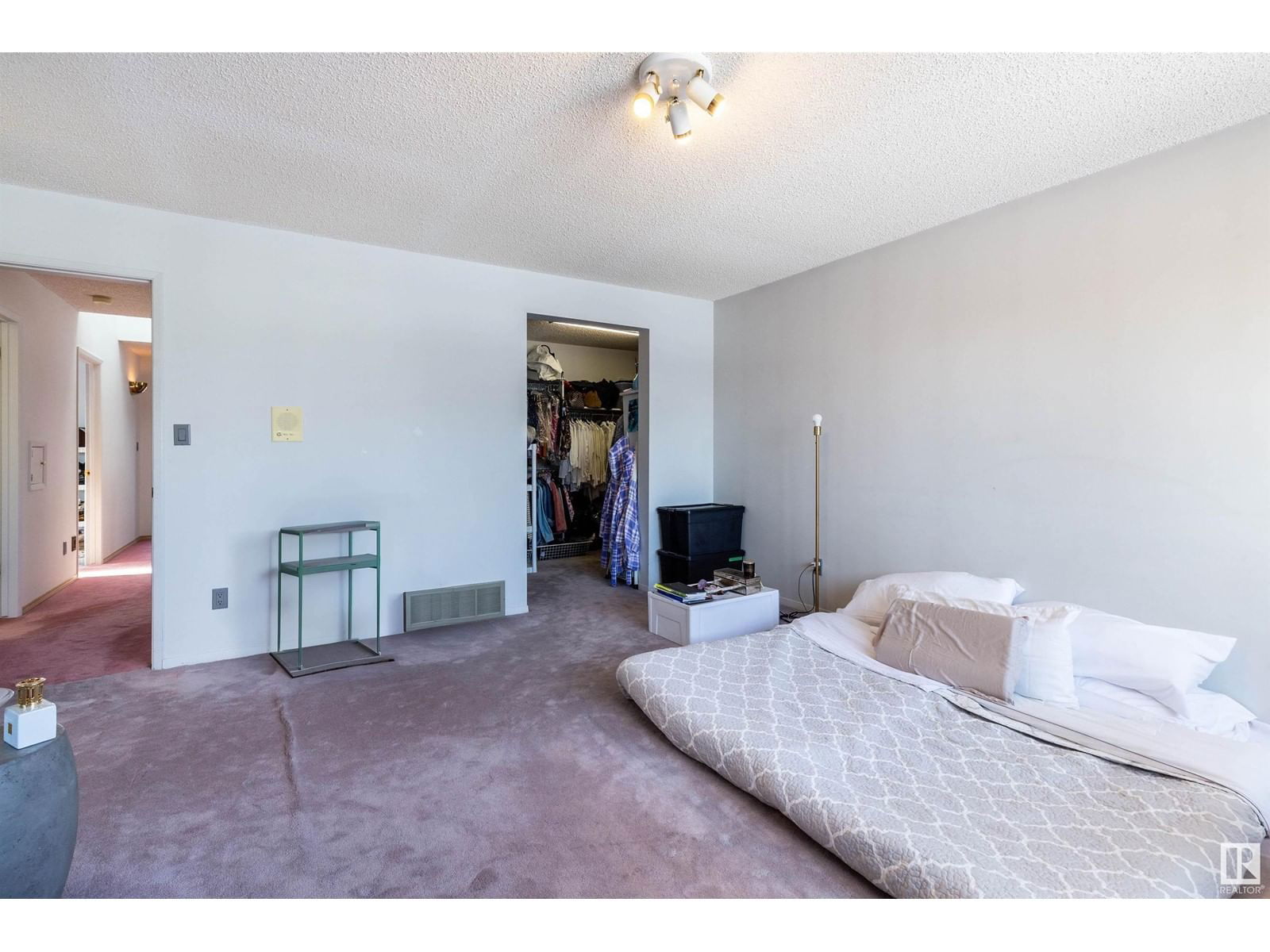 8611 184 ST NW Image 33