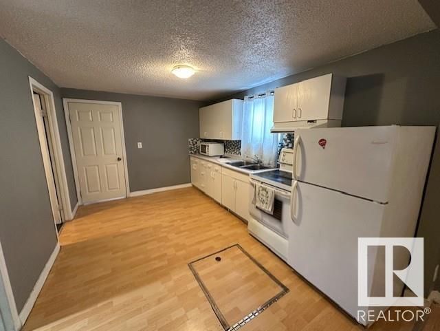 9423 110 Av Nw Edmonton, Alberta