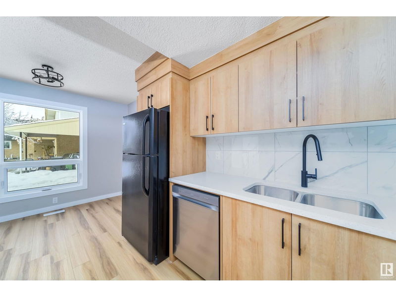 3837 85 St Nw Edmonton, Alberta