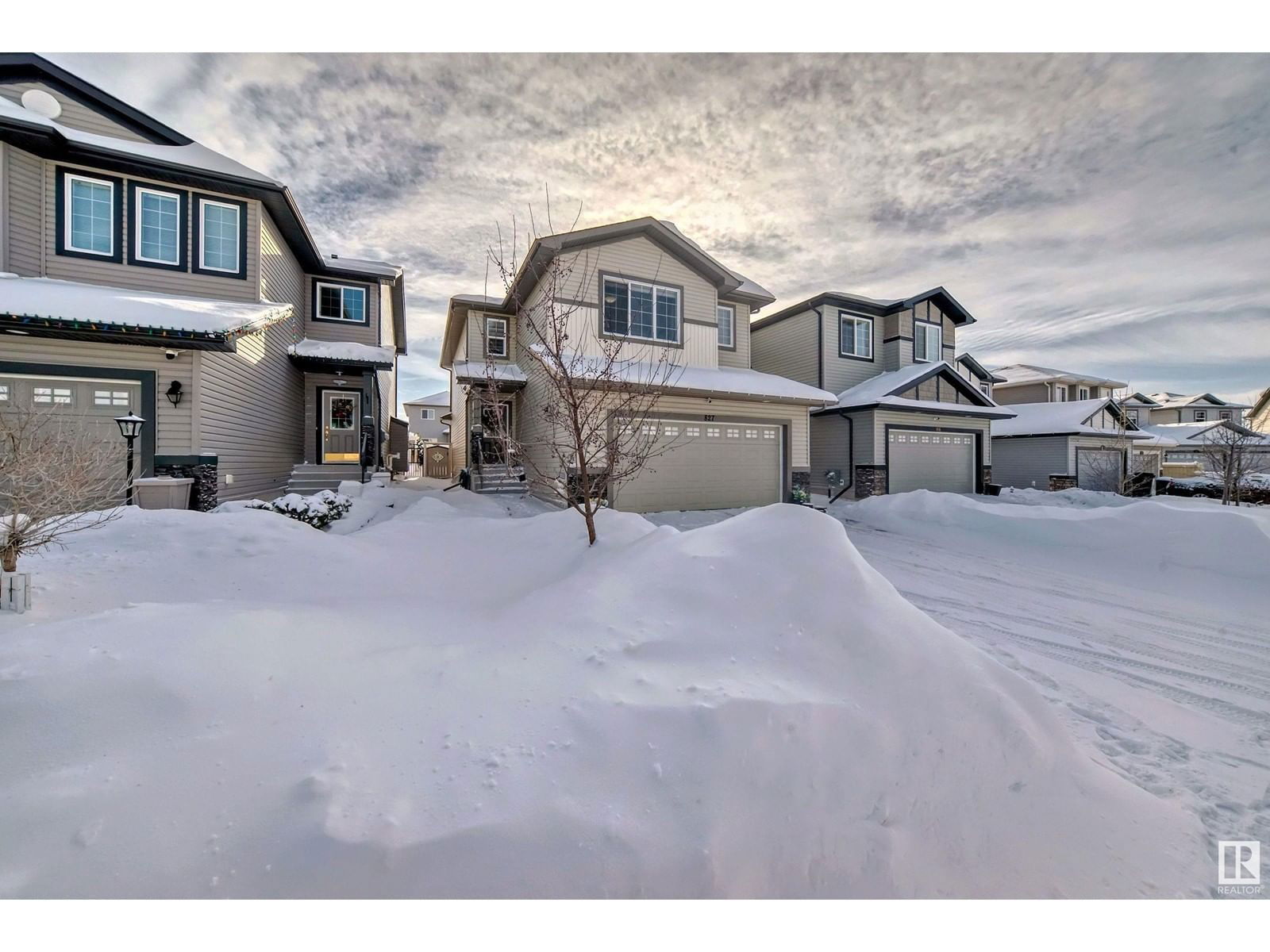 827 35 Av Nw Edmonton, Alberta