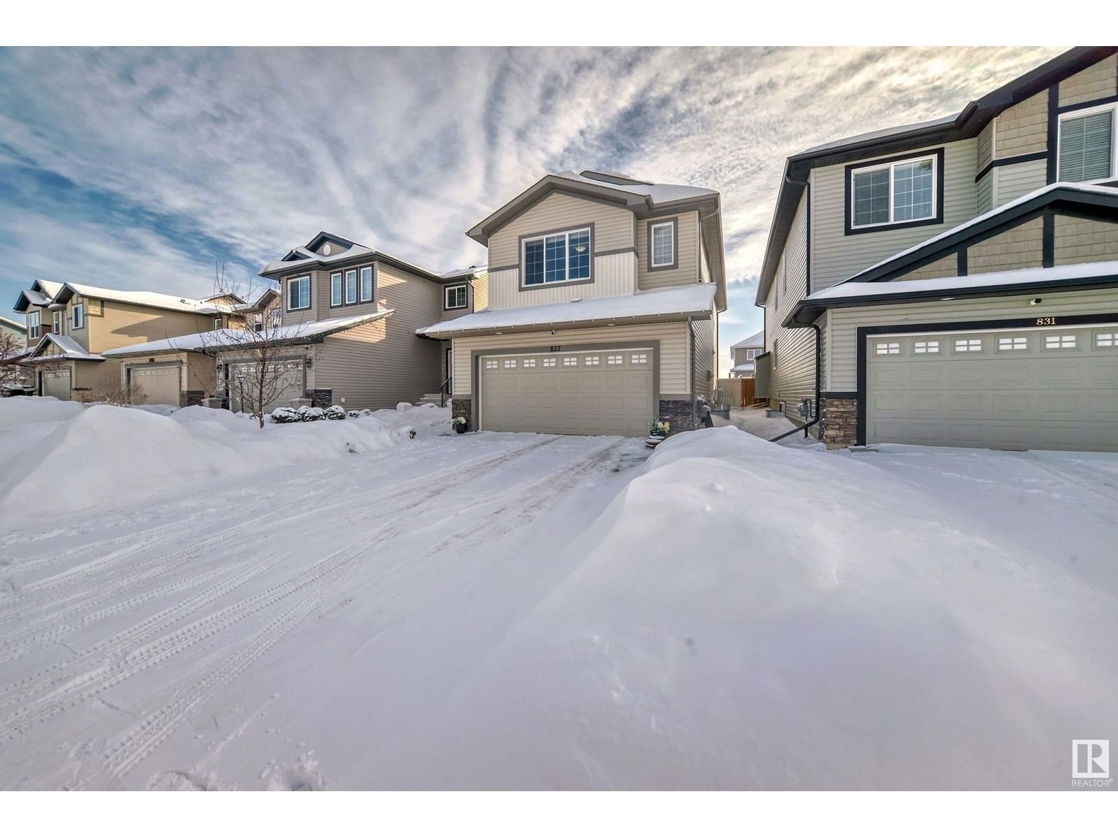 827 35 Av Nw Edmonton, Alberta