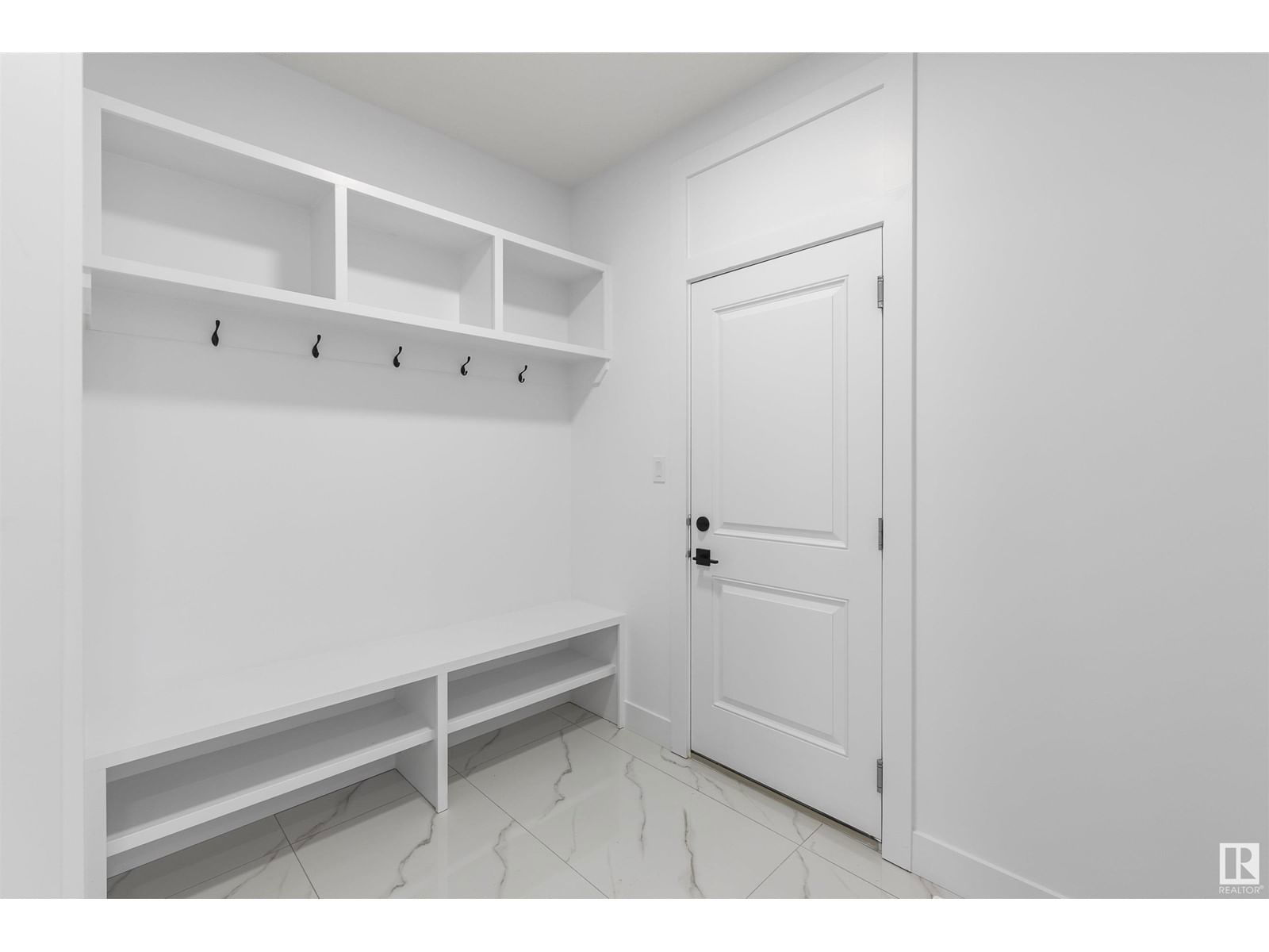 NE - 6303 17 ST Image 21