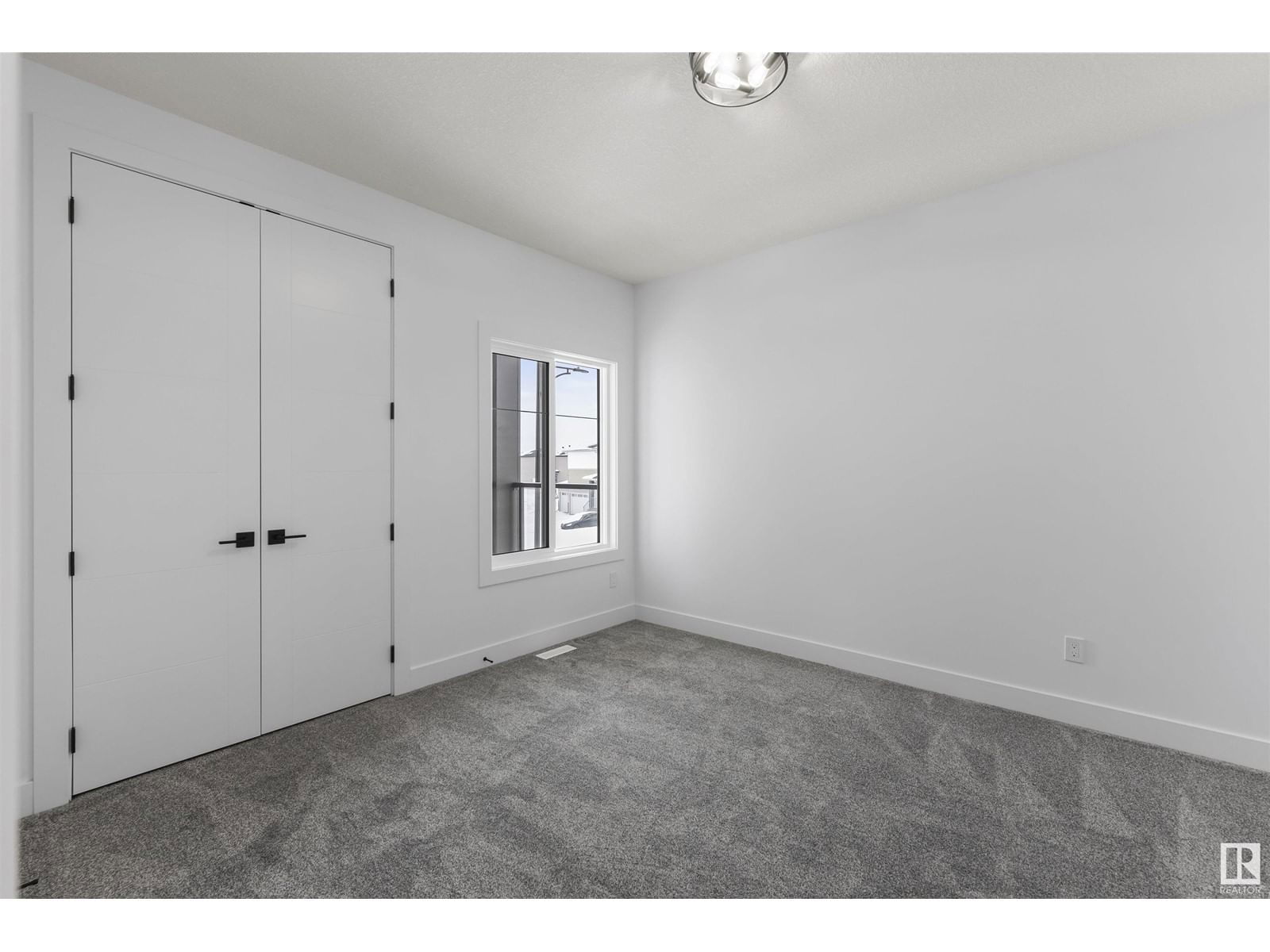 NE - 6303 17 ST Image 41