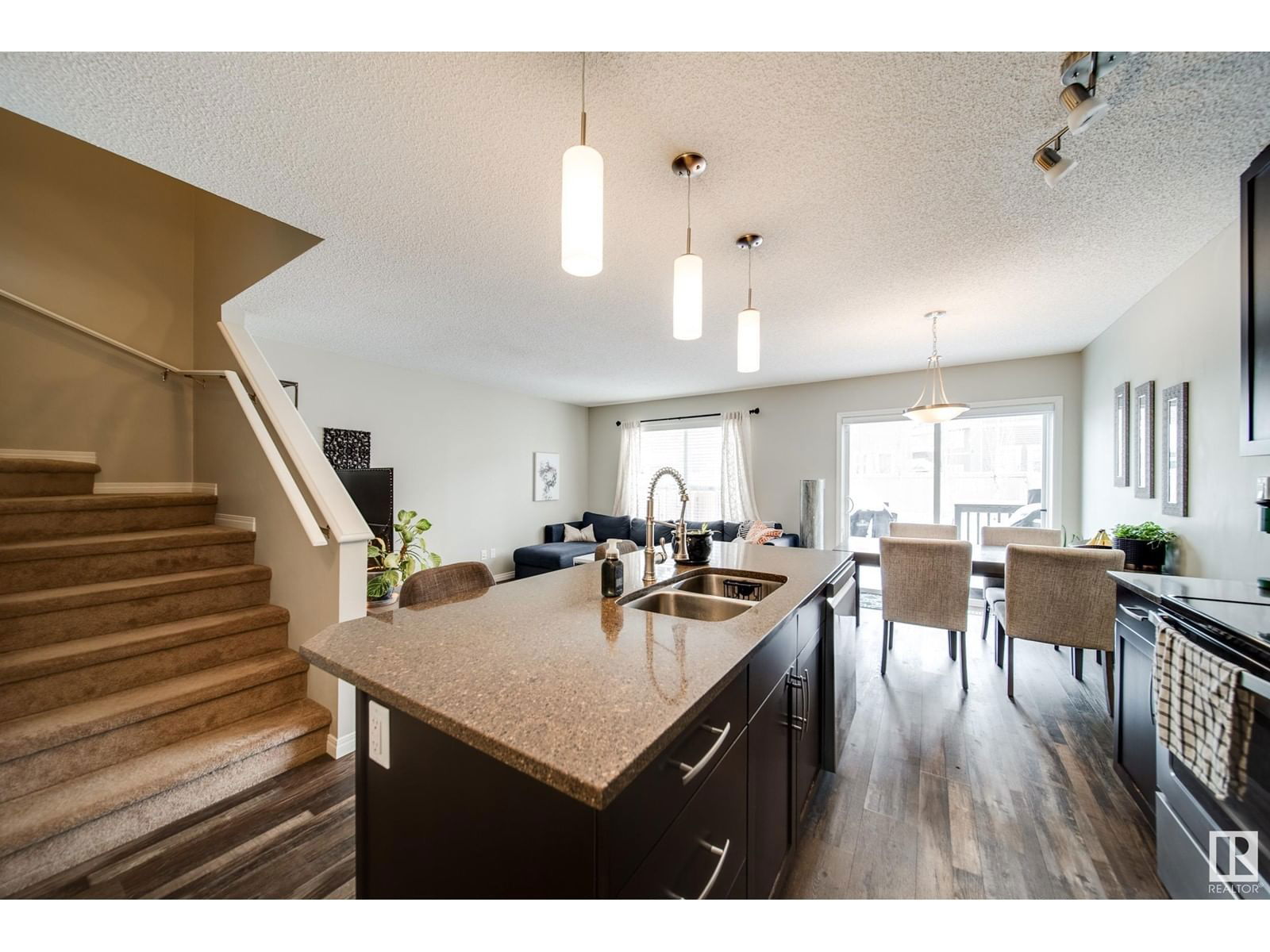 1733 Chapman Wy Sw Edmonton, Alberta