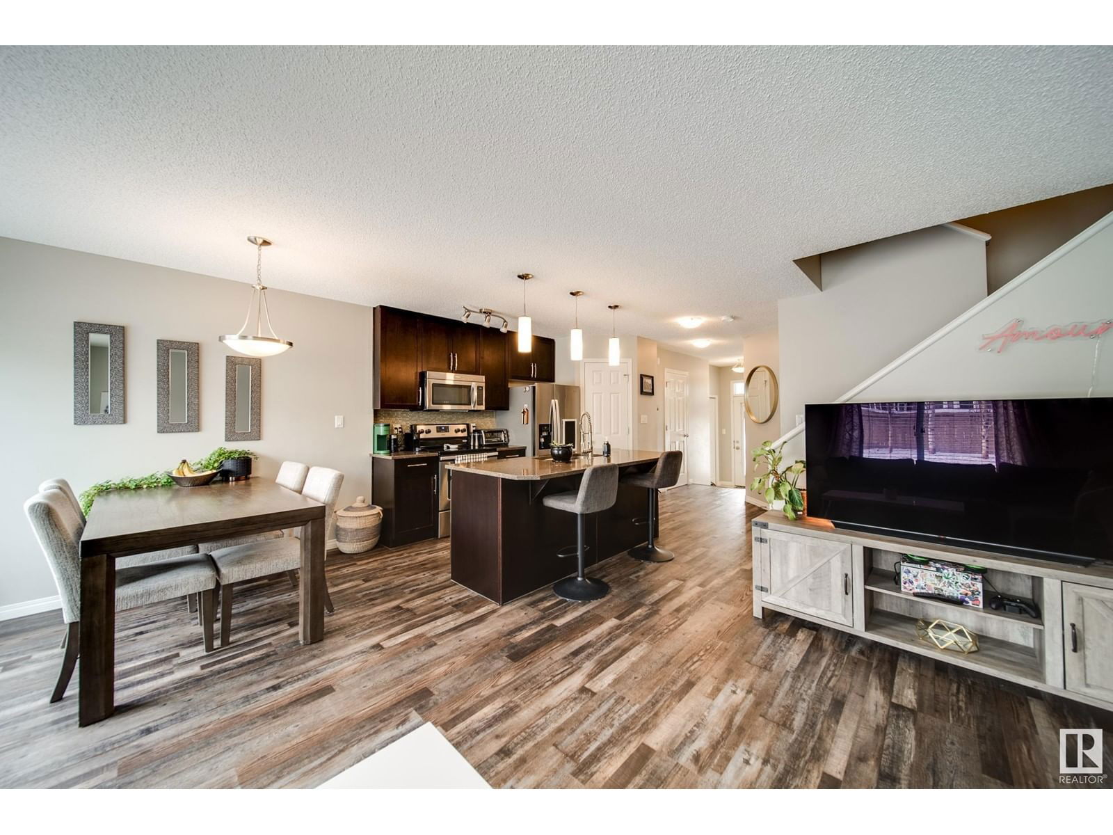 1733 Chapman Wy Sw Edmonton, Alberta