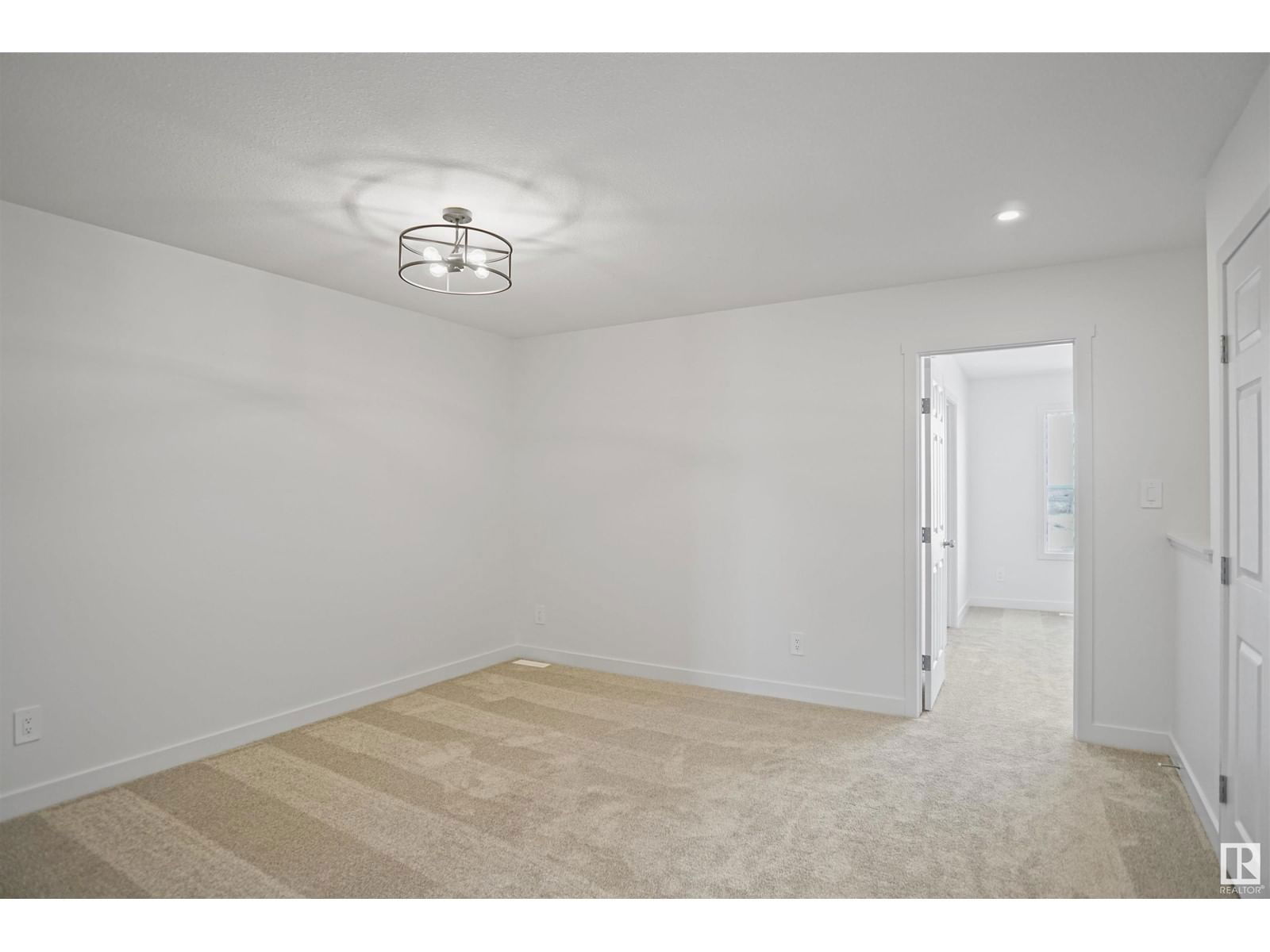 1726 WESTERRA WD Image 14