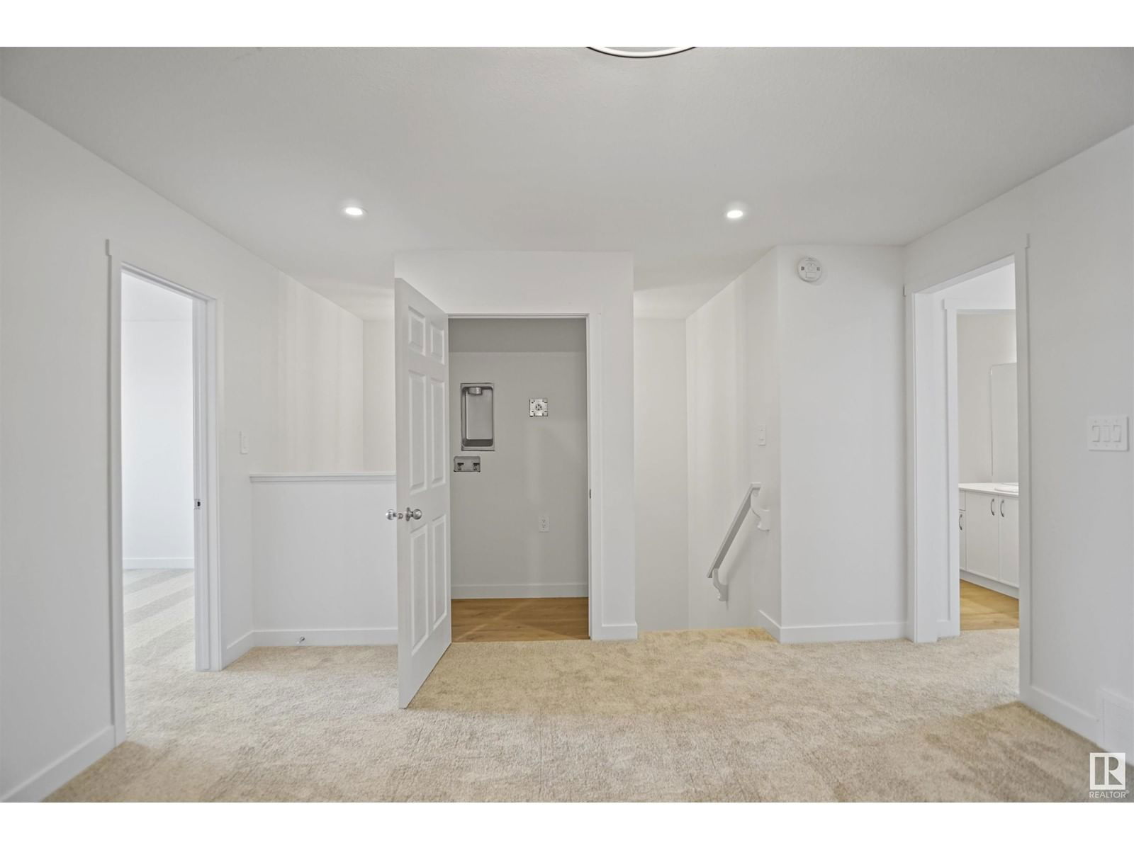 1726 WESTERRA WD Image 15