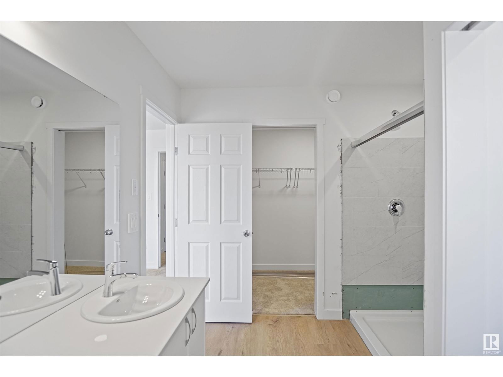 1726 WESTERRA WD Image 19