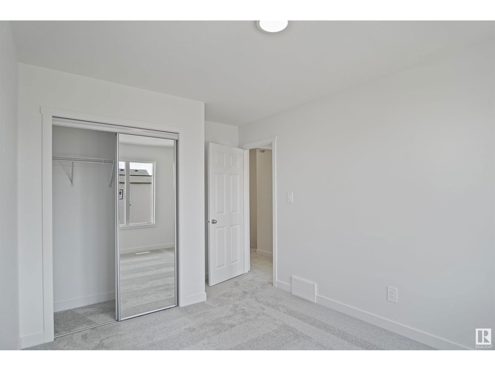 1726 WESTERRA WD Image 21