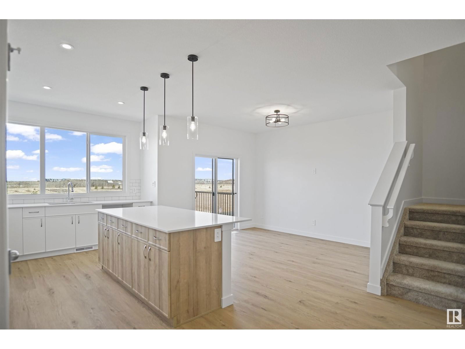 1726 WESTERRA WD Image 5