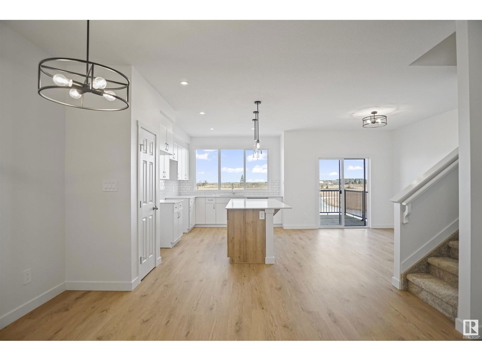 1726 WESTERRA WD Image 6