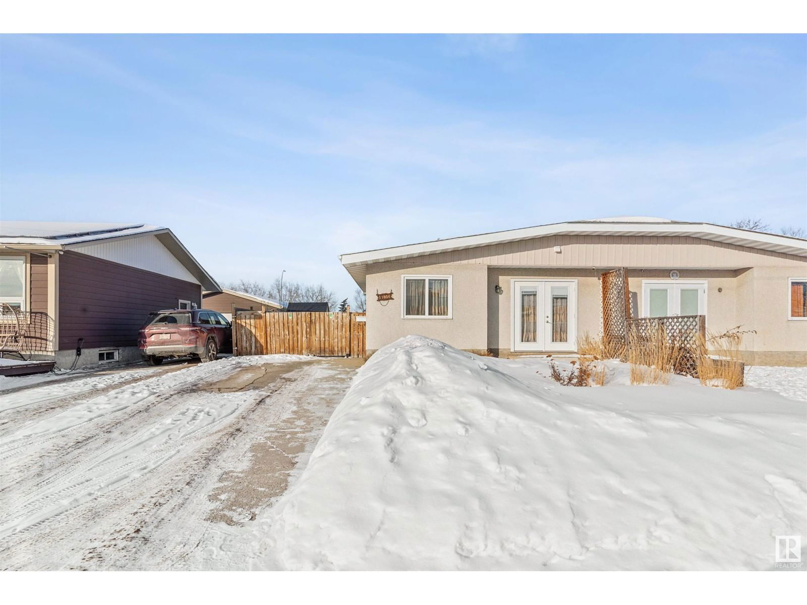 11456 152b Av Nw Nw Edmonton, Alberta