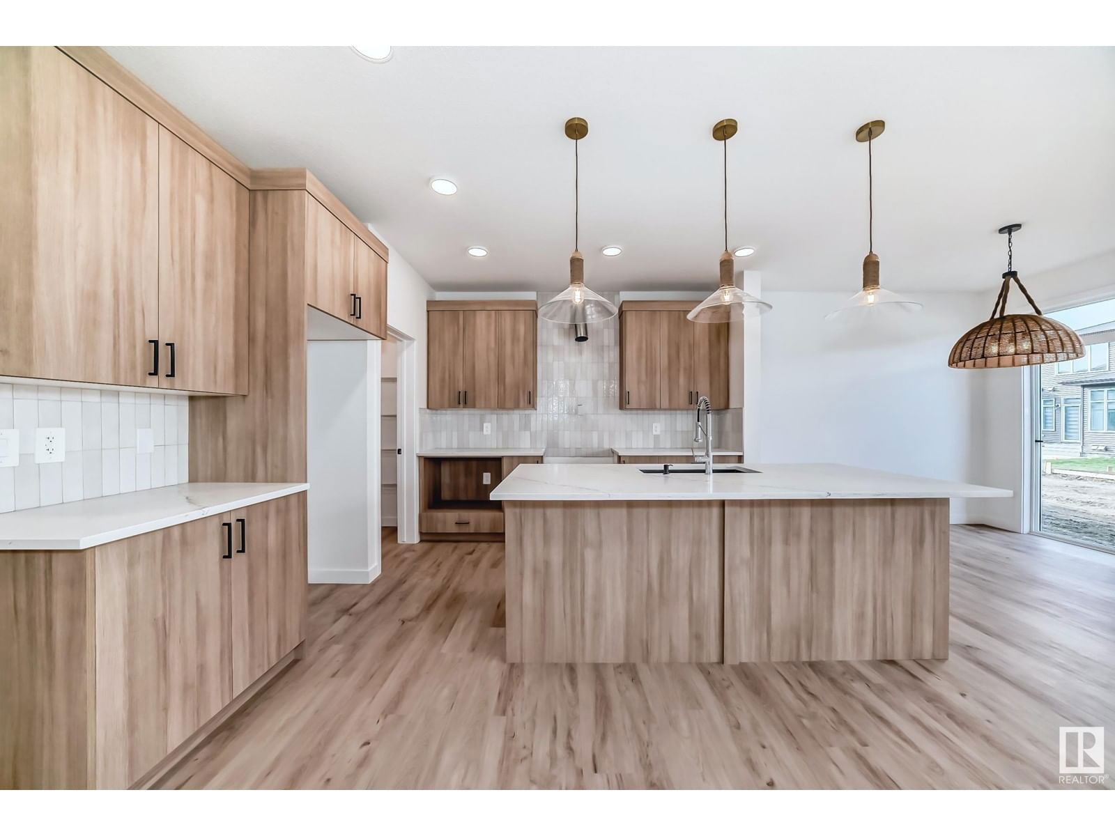 Primary Property View