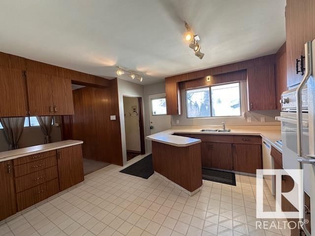 10224 70 St Nw Edmonton, Alberta