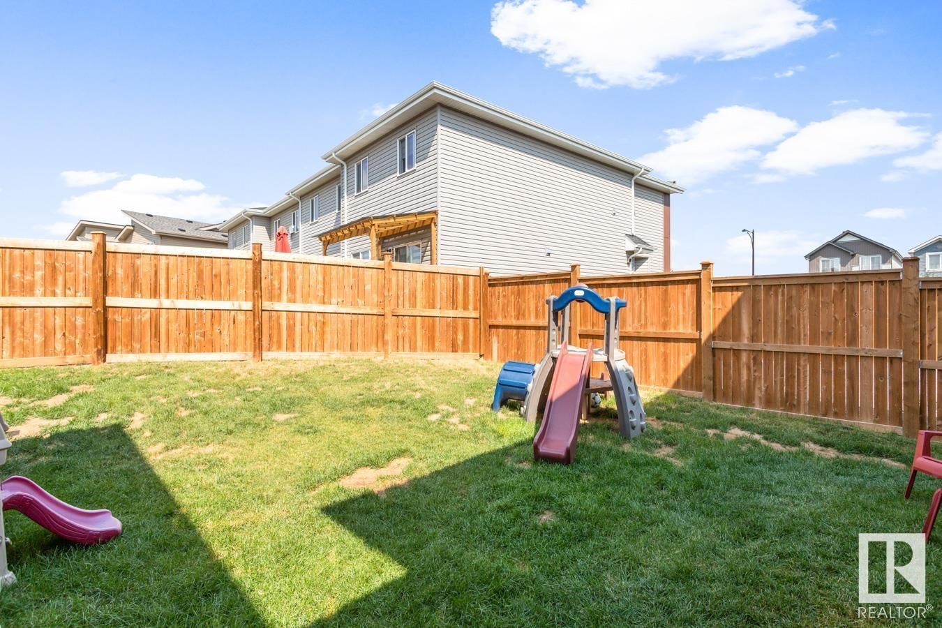 8762 Carson Wy Sw Edmonton, Alberta