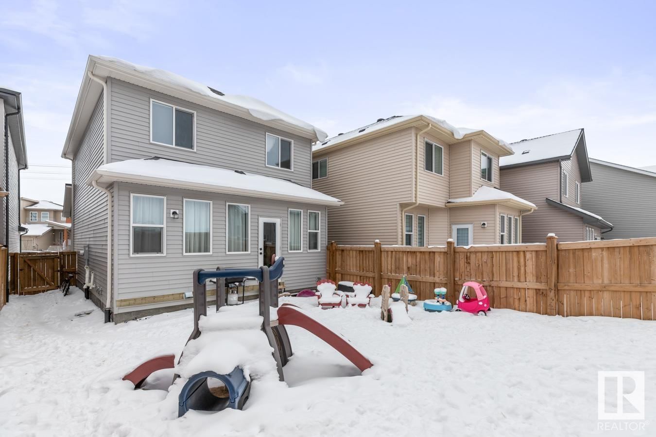 8762 Carson Wy Sw Edmonton, Alberta