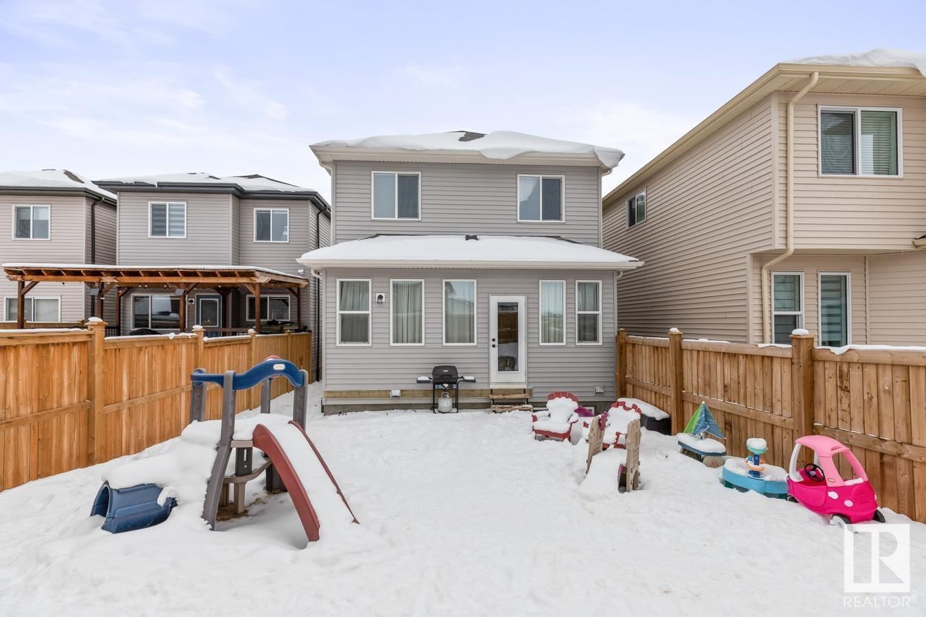 8762 Carson Wy Sw Edmonton, Alberta