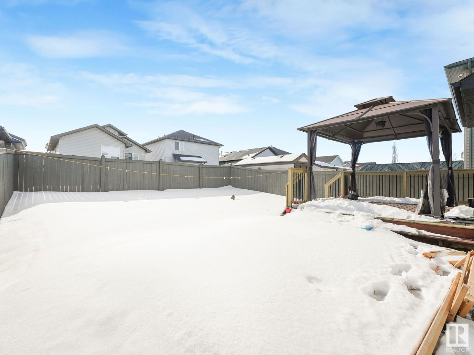 3331 25 Av Nw Nw Edmonton, Alberta