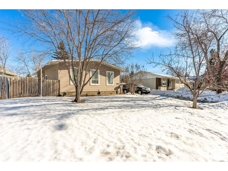 1007 Mcdermid Dr Sherwood Park, Alberta