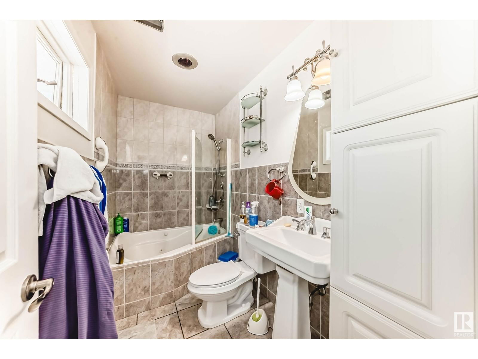 101 WESTRIDGE RD Image 18