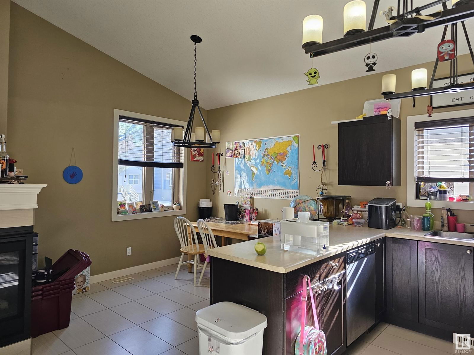 11250 94ST NW Image 3