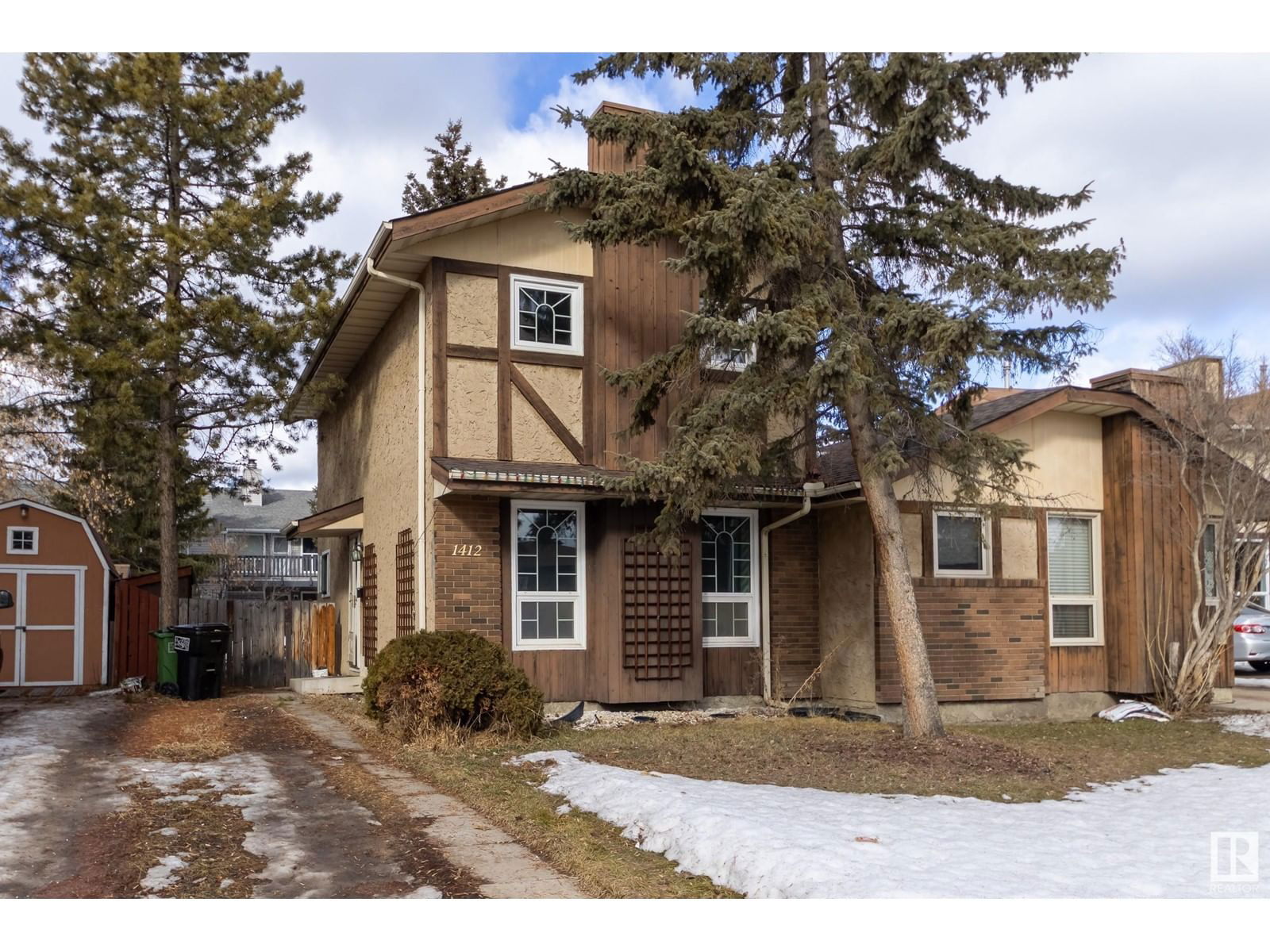 1412 39 St Nw Edmonton, Alberta