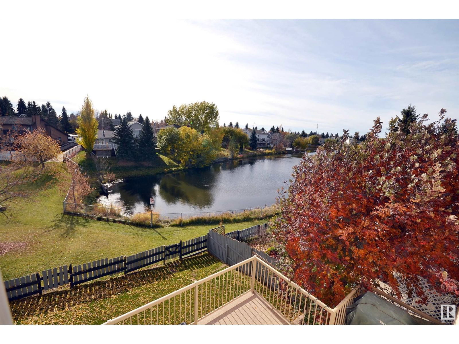 864 Village Ln Sherwood Park, Alberta