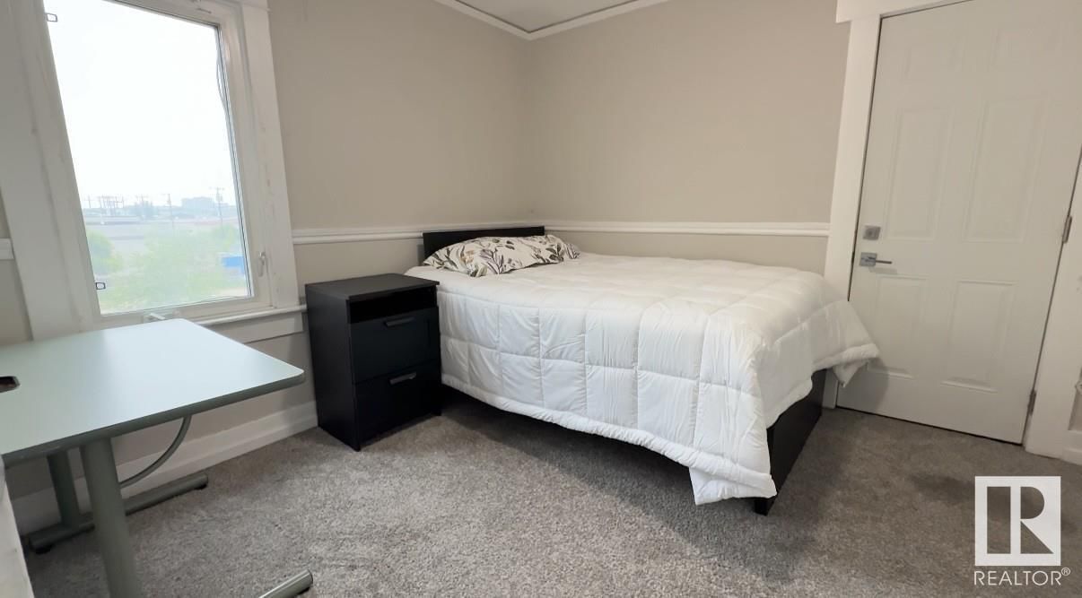 9862 76 AV Image 23