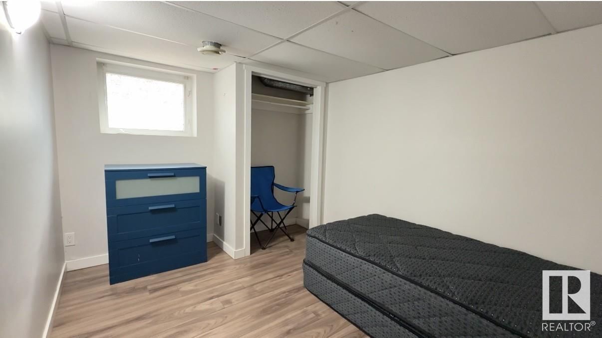 9862 76 AV Image 29