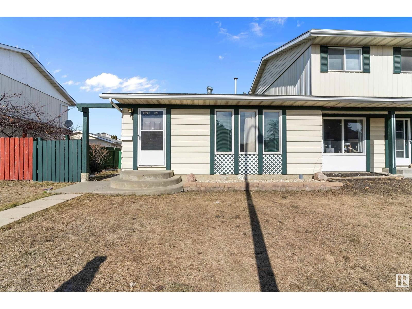 10314 158 Av Nw Edmonton, Alberta