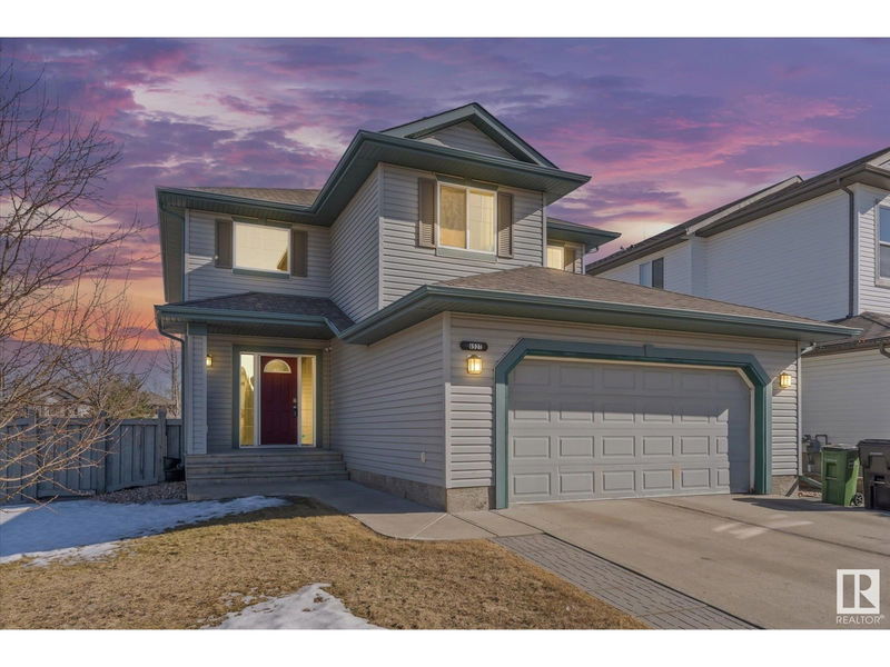 4527 210 St Nw Edmonton, Alberta