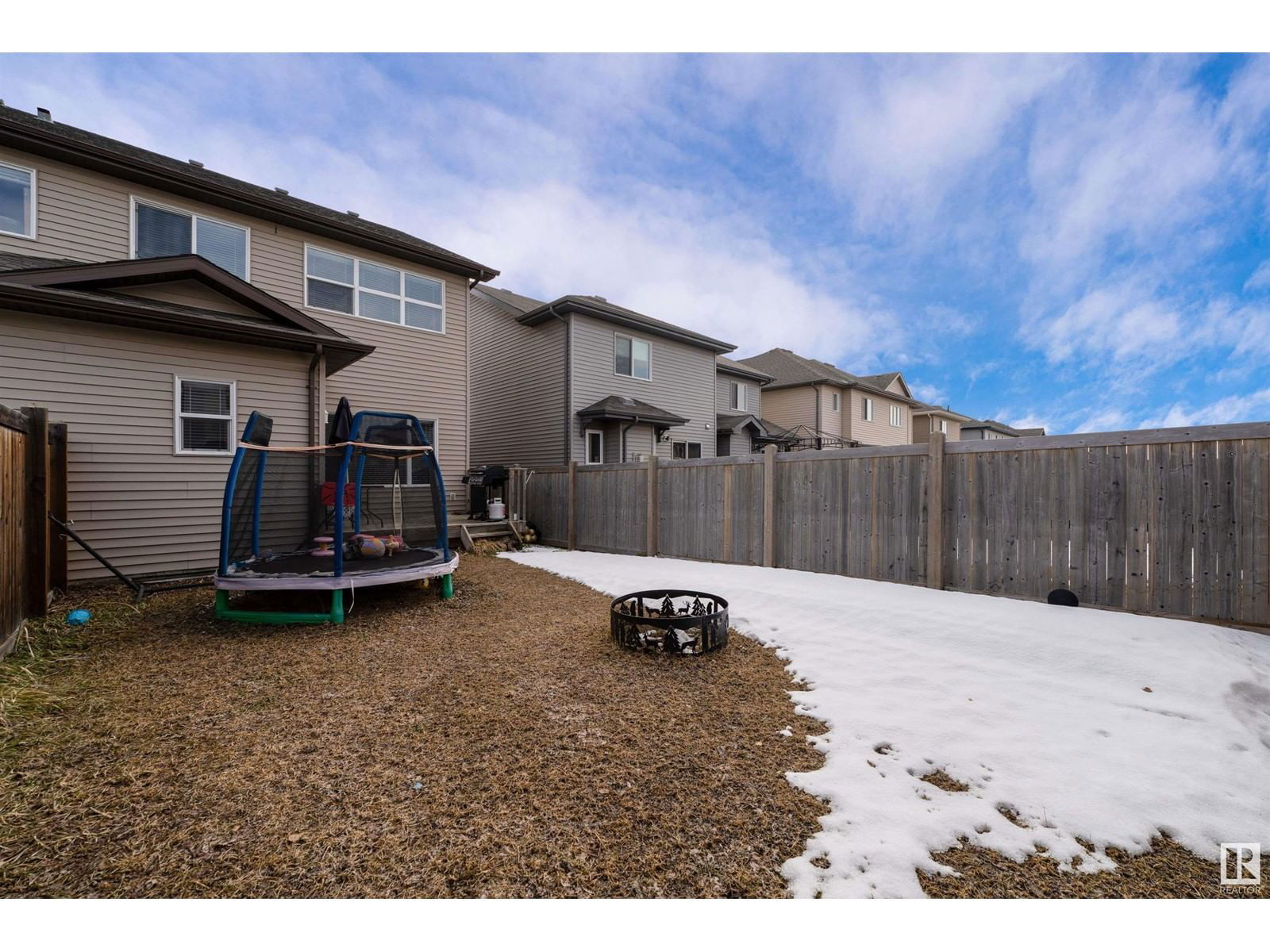 17260 73 St Nw Edmonton, Alberta