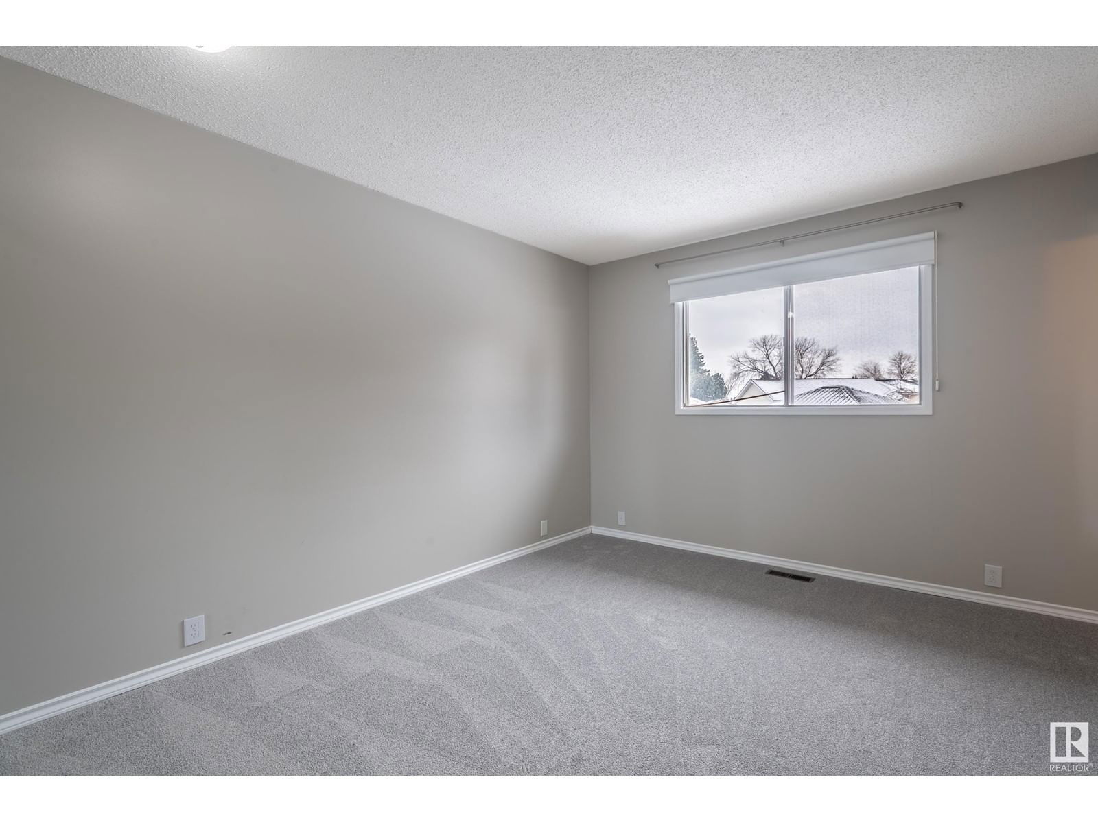 116 Harrison Dr Nw Edmonton, Alberta