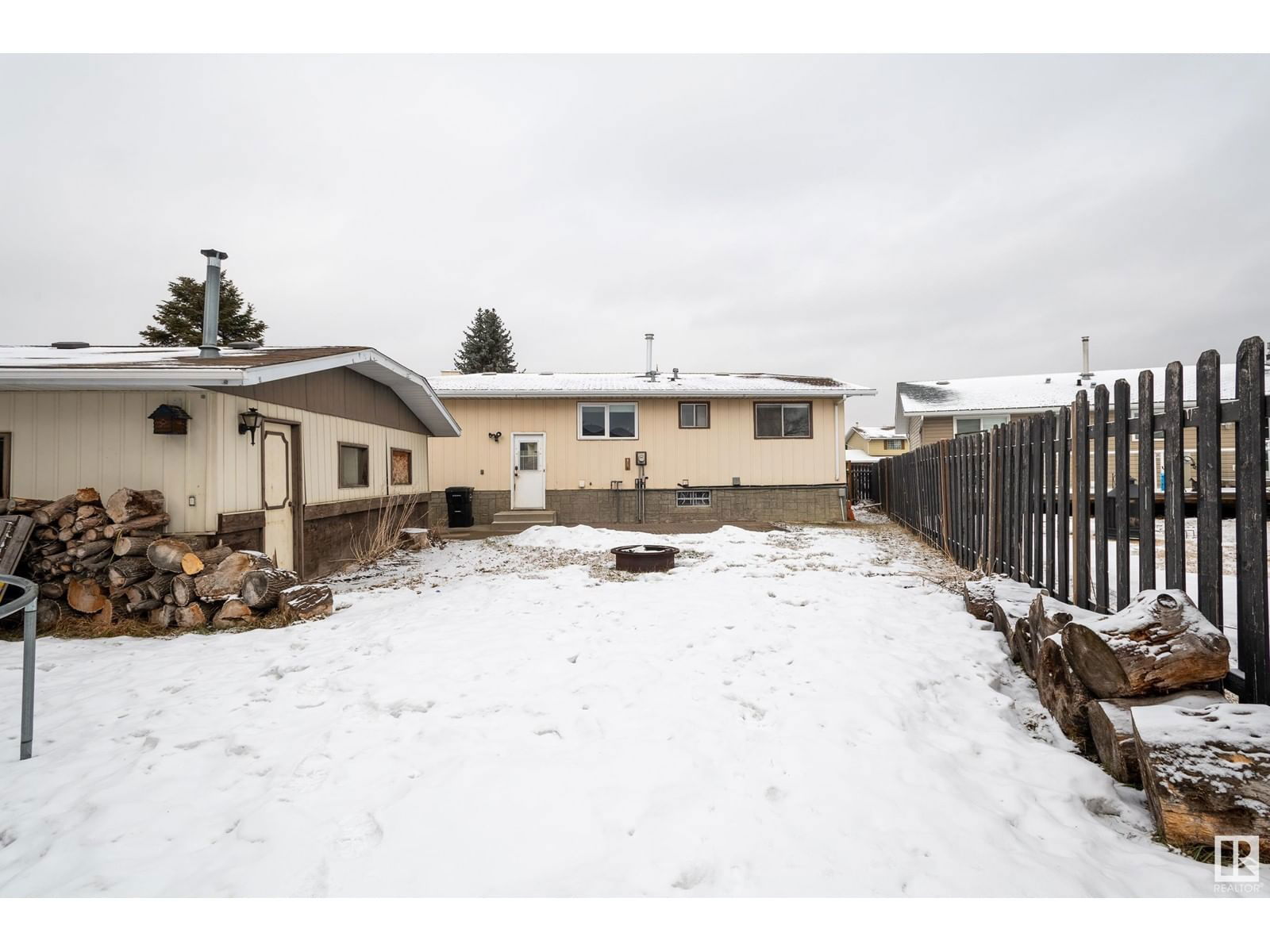 116 Harrison Dr Nw Edmonton, Alberta