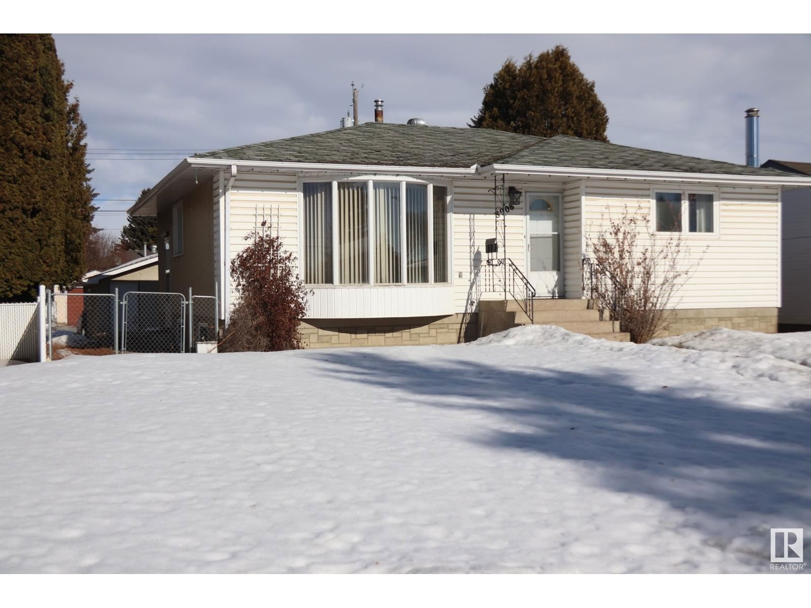 8908 129b Av Nw Nw Edmonton, Alberta