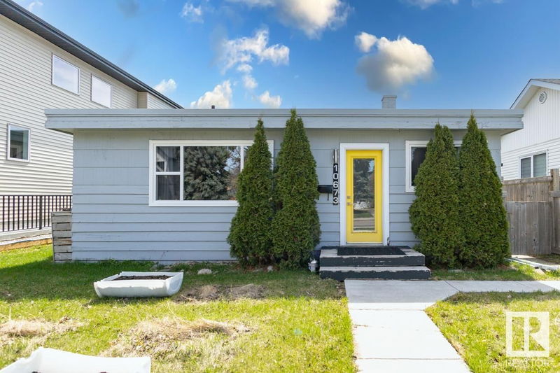 10673 62 Av Edmonton, Alberta