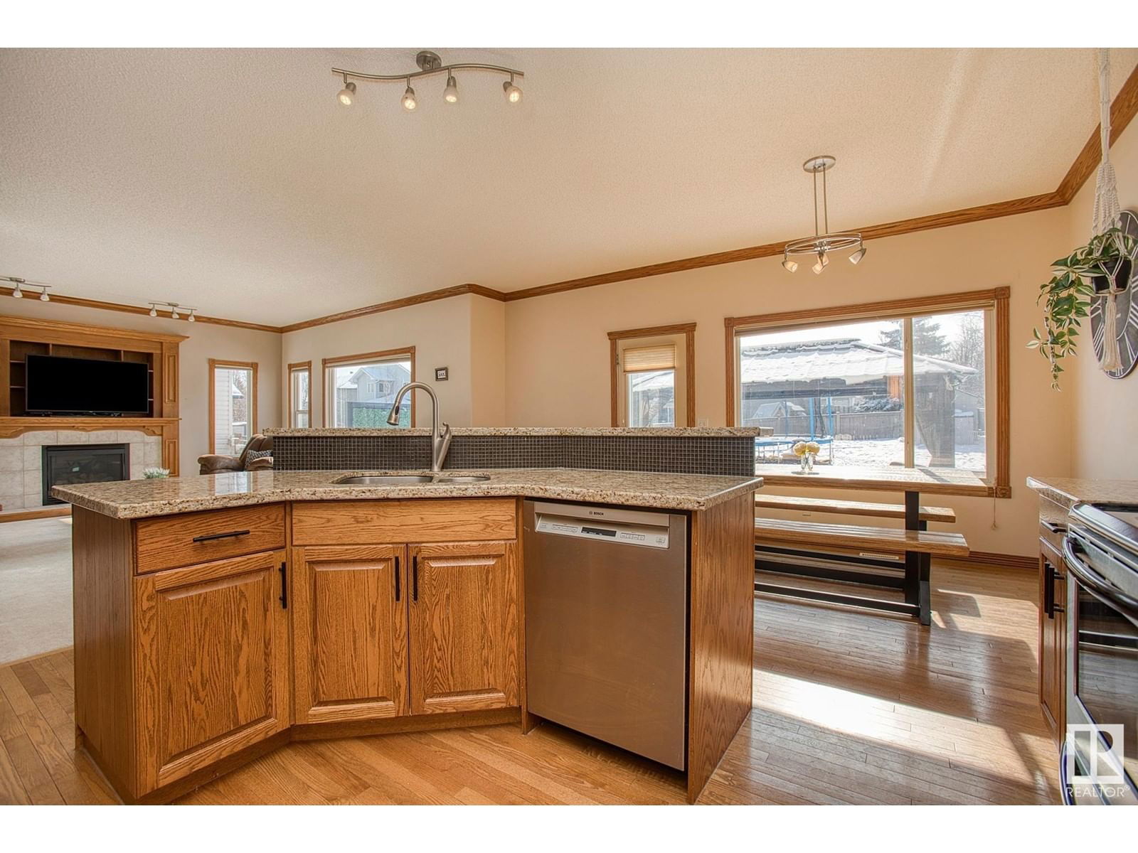 137 Reichert Dr Beaumont, Alberta