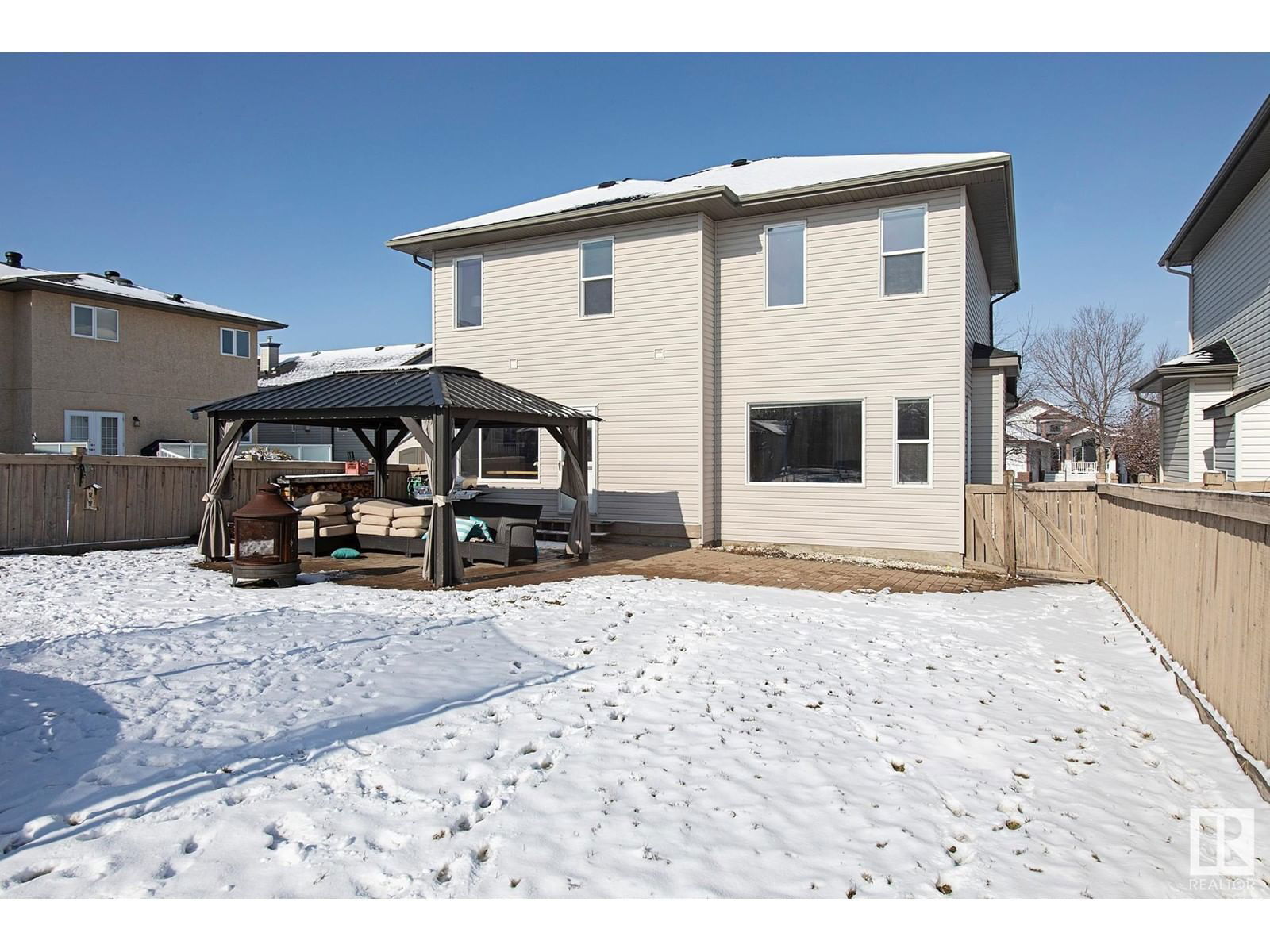 137 Reichert Dr Beaumont, Alberta