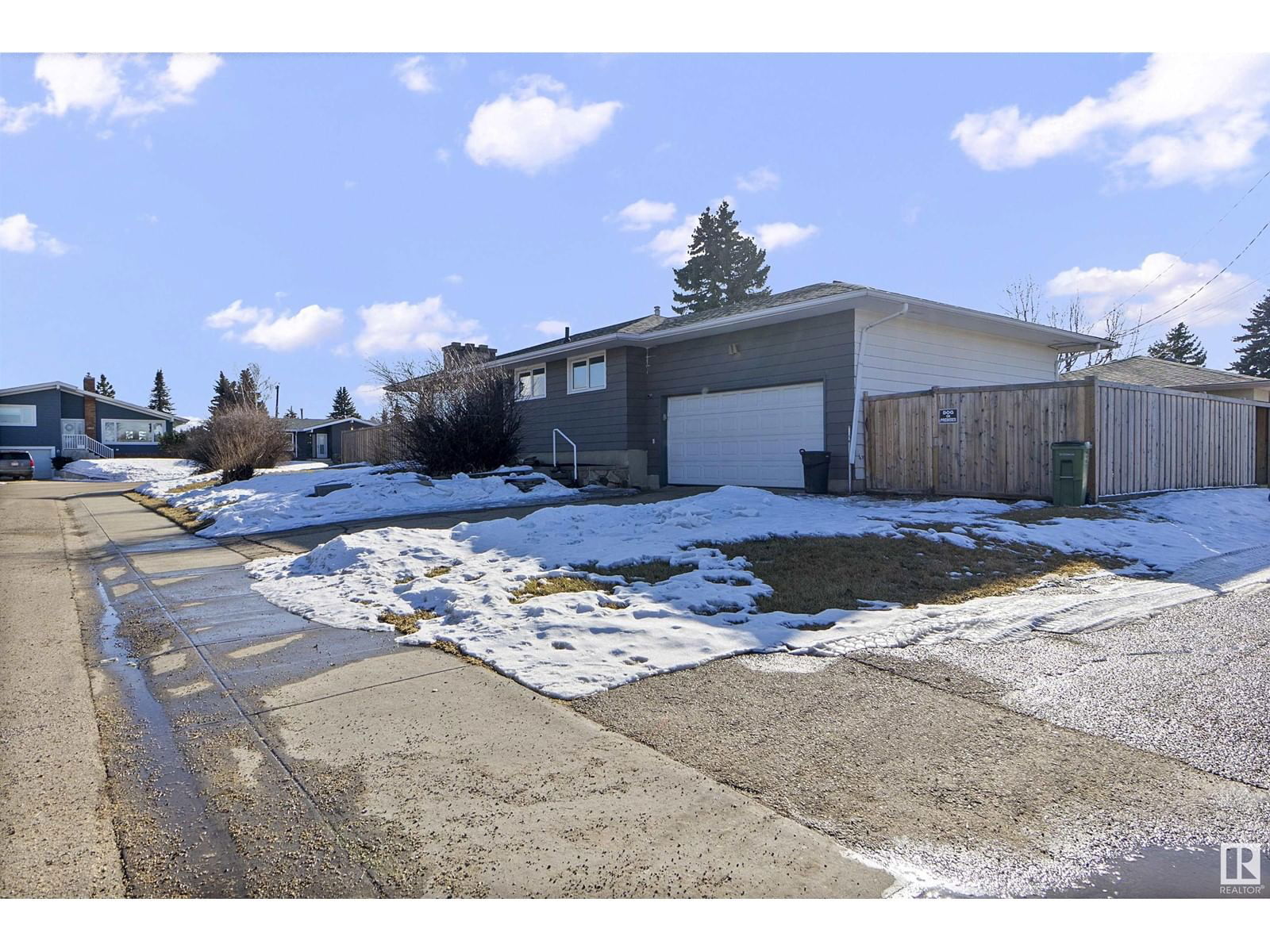 9824 68 St Nw Edmonton, Alberta