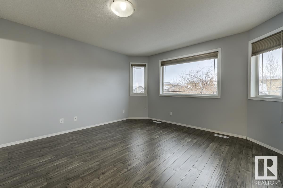 3102 48 St Beaumont, Alberta