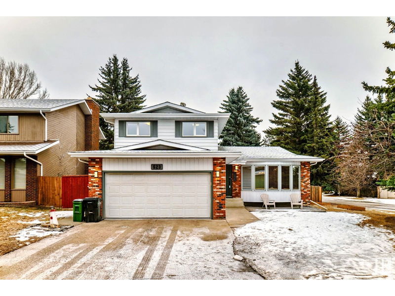 523 Wahstao Rd Nw Edmonton, Alberta