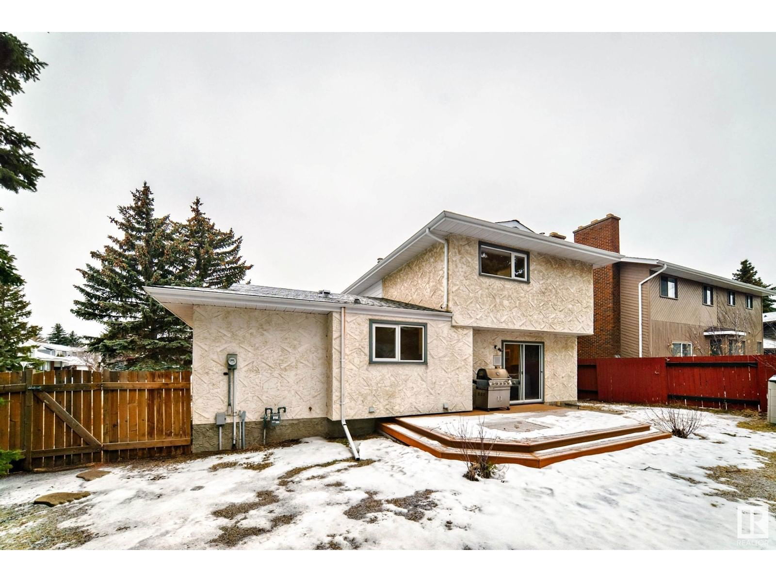 523 Wahstao Rd Nw Edmonton, Alberta