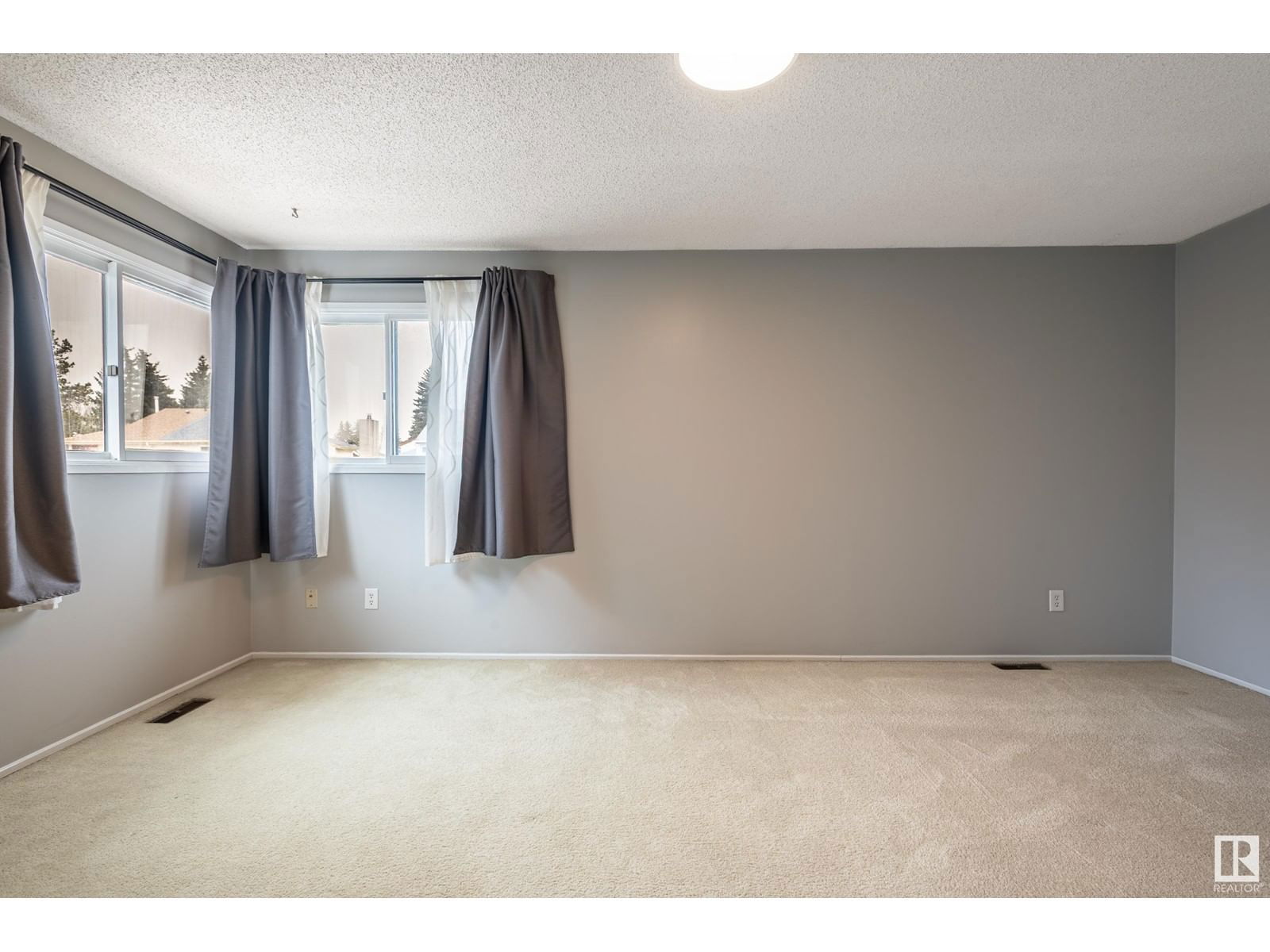 6013 174 St Nw Edmonton, Alberta