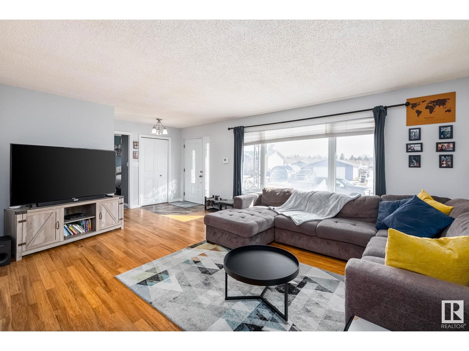 3208 80 St Nw Edmonton, Alberta