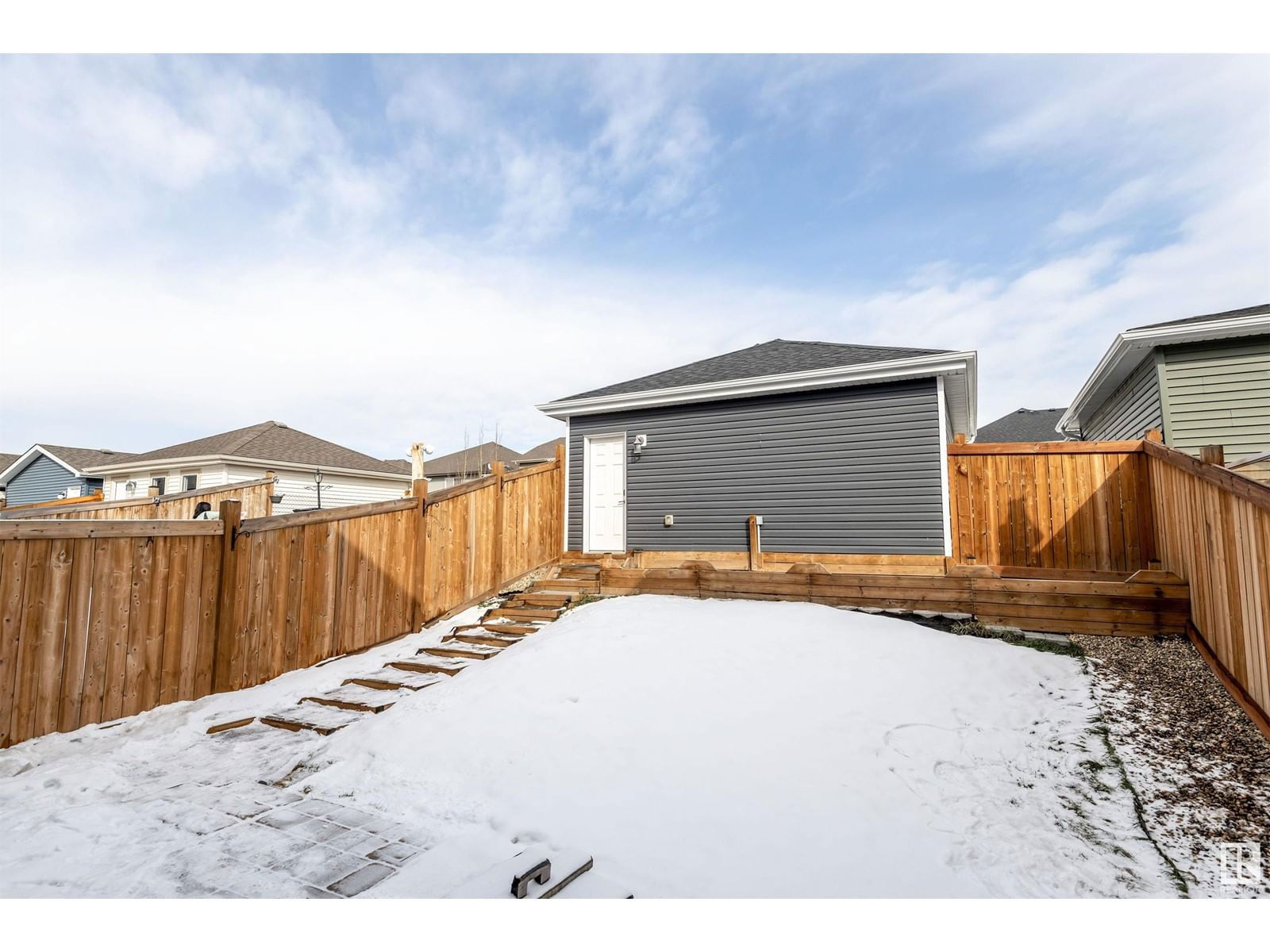 6763 Elston Ln Nw Edmonton, Alberta