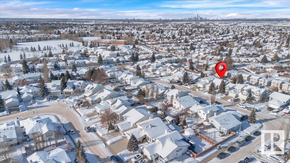 3524 40 Av Nw Edmonton, Alberta