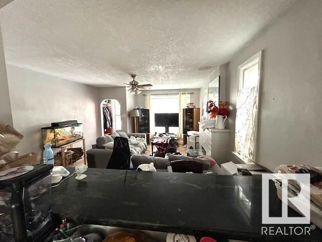 9811 78 Av Nw Edmonton, Alberta