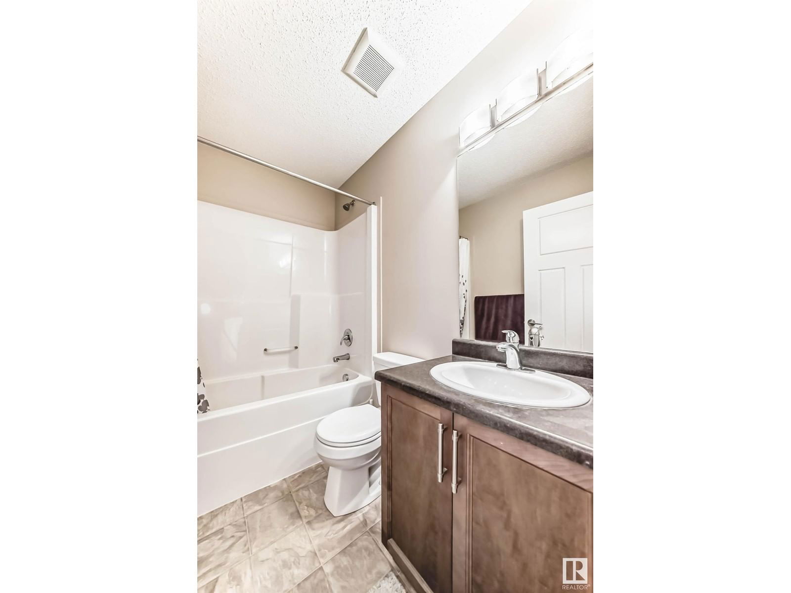 1624 65 St Sw Edmonton, Alberta